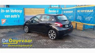 Peugeot 208 208 I (CA/CC/CK/CL), Hatchback, 2012 / 2019 1.0 Vti 12V PureTech picture 5