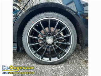 Mercedes Cla-klasse CLA Shooting Brake (117.9), Combi, 2015 / 2019 1.6 CLA-180 16V picture 3