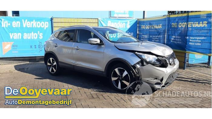 Nissan Qashqai Qashqai (J11), SUV, 2013 / 2021 1.2 DIG-T 16V