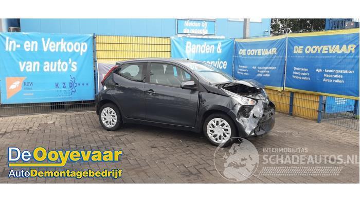 Toyota Aygo Aygo (B40), Hatchback, 2014 1.0 12V VVT-i