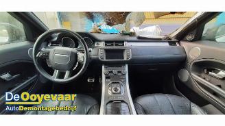 Land Rover Range Rover Evoque Range Rover Evoque (LVJ/LVS), SUV, 2011 / 2019 2.0 Si4 240 16V 5-drs. picture 3