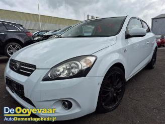 Autoverwertung Kia Pro cee d Pro cee'd (EDB3), Hatchback 3-drs, 2008 / 2012 1.4 CVVT 16V 2009/10