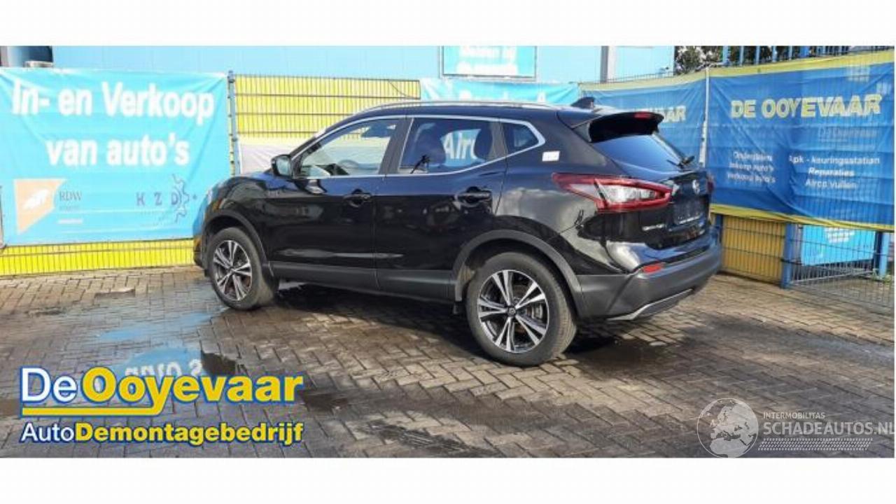 Nissan Qashqai Qashqai (J11), SUV, 2013 1.3 DIG-T 140 16V