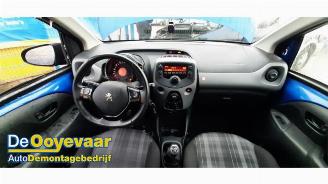 Peugeot 108 108, Hatchback, 2014 1.0 12V picture 5
