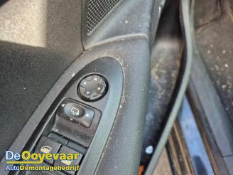 Citroën C4 C4 Berline (NC), Hatchback 5-drs, 2009 1.6 16V VTi picture 15