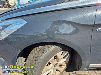 Citroën DS5 DS5 (KD/KF), Hatchback 5-drs, 2011 / 2015 2.0 165 HYbrid4 16V picture 4