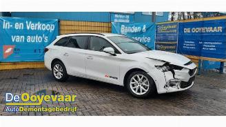 disassembly passenger cars Seat Leon Leon Sportstourer (KLF), Combi 5-drs, 2020 1.5 eTSI 16V 2021/8