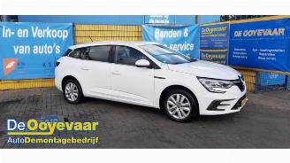 Uttjänta bilar auto Renault Mégane Megane IV Estate (RFBK), Combi 5-drs, 2016 1.0 TCE 2021/11