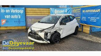 Toyota Aygo Aygo (B40), Hatchback, 2014 1.0 12V VVT-i picture 4
