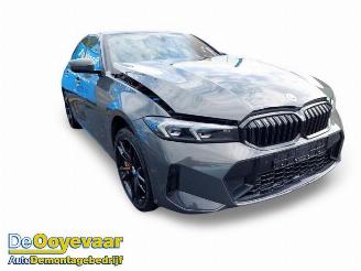 Salvage car BMW 3-serie 3 serie (G20), Sedan, 2018 330e xDrive 2.0 TwinPower Turbo 16V 2022/7