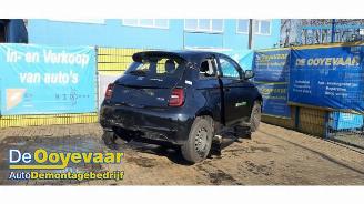 Fiat 500E 500e (332), Hatchback, 2020 42 kWh picture 2