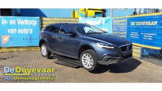 Vrakbiler auto Volvo V-40 V40 Cross Country (MZ), Hatchback 5-drs, 2012 / 2019 1.5 T3 16V Geartronic 2019/4