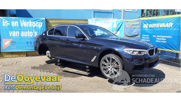 BMW 5-serie 5 serie (G30), Sedan, 2016 520i 2.0 TwinPower Turbo 16V