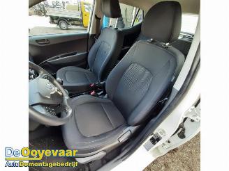 Hyundai I-10 i10 (B5), Hatchback, 2013 / 2019 1.0 12V picture 6