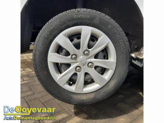 Hyundai I-10 i10 (B5), Hatchback, 2013 / 2019 1.0 12V picture 8