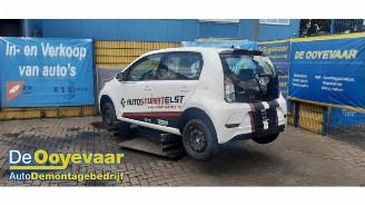 Volkswagen Up! Up! (121), Hatchback, 2011 1.0 12V 60 picture 3