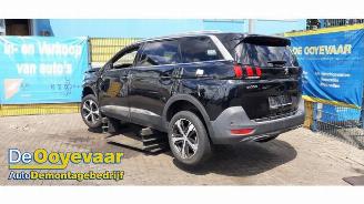 Uttjänta bilar auto Peugeot 5008 5008 II (M4/MC/MJ/MR), MPV, 2016 / 2024 1.2 12V e-THP PureTech 130 2020/6