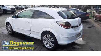 Opel Astra Astra H GTC (L08), Hatchback 3-drs, 2005 / 2011 1.7 CDTi 16V picture 4