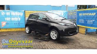 Vrakbiler auto Renault Zoé Zoe (AG), Hatchback 5-drs, 2012 46kW 2015/12