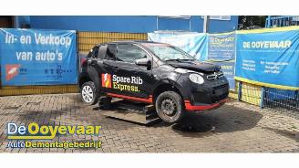 Vrakbiler auto Citroën C1 C1, Hatchback, 2014 / 2021 1.0 12V VVT-i 2021/1