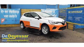 Uttjänta bilar auto Renault Clio Clio V (RJAB), Hatchback 5-drs, 2019 1.0 TCe 90 12V 2022/6