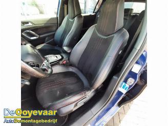 Peugeot 308 308 (L3/L8/LB/LH/LP), Hatchback 5-drs, 2013 / 2021 2.0 GT BlueHDi 180 16V picture 6