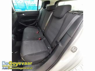 Peugeot 308 308 (L3/L8/LB/LH/LP), Hatchback 5-drs, 2013 / 2021 1.6 BlueHDi 120 picture 6