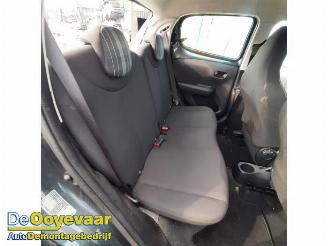 Peugeot 108 108, Hatchback, 2014 1.0 12V VVT-i picture 7