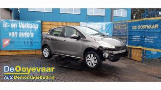 Vrakbiler auto Peugeot 208 208 I (CA/CC/CK/CL), Hatchback, 2012 / 2019 1.2 Vti 12V PureTech 82 2012/8