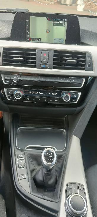 BMW 3-serie BMW 318 Baureihe 3 Touring 318 i Advantage picture 10