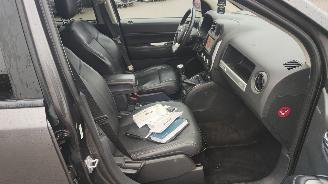 Jeep Compass Jeep Compass Limited 4x4 picture 13