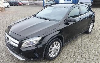 Tweedehands auto Mercedes GLA Mercedes-Benz GLA 200 leder navi amg line topstaat ! 2014/6