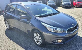 ocasión turismos Kia Cee d Kia Ceed Sportswagon Dream Team 2015/4
