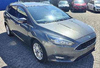 ocasión turismos Ford Focus Ford Focus Turnier Cool & Connect 2018/2