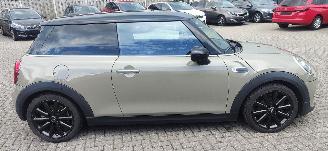 Mini Cooper MINI COOPER  1500 automaat nieuwstaat picture 6