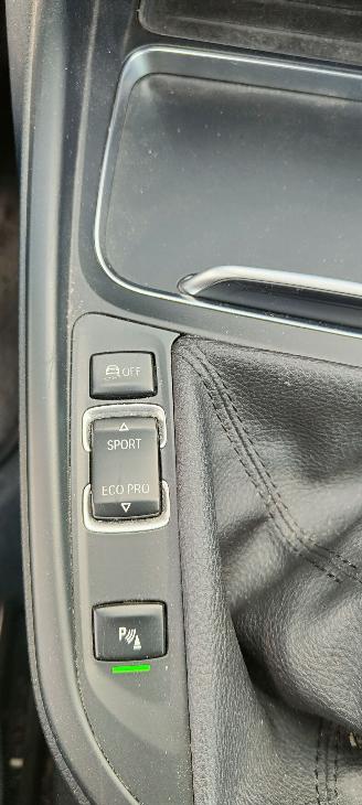 BMW 3-serie BMW 318 3 Touring 318 i Advantage picture 12