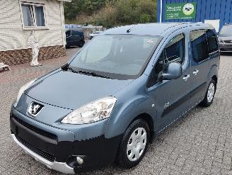 Tweedehands auto Peugeot Partner Tepee PEUGEOT Partner Tepee Esplanade X-Line topstaat 2010/11