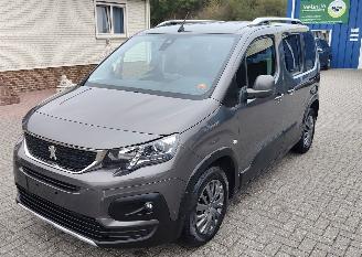 Gebrauchtwagen PKW Peugeot Rifter PEUGEOT Rifter Allure in topconditie 2020/7