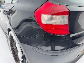 BMW 1-serie 116i picture 15