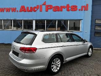 Volkswagen Passat 2.0 TDI bluemotion variant picture 4