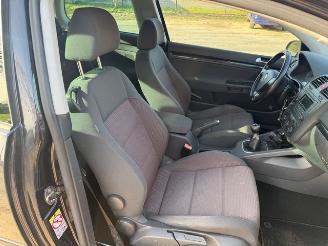 Volkswagen Golf GT picture 11