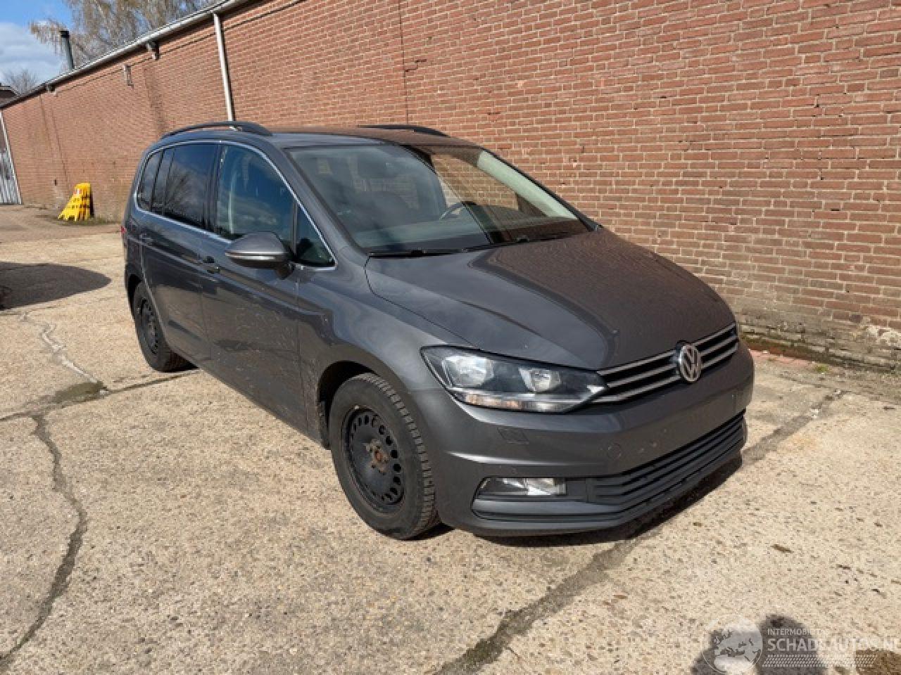 Volkswagen Touran 1.2 TSI 7 Persoons