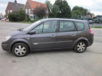 Renault Scenic  picture 3