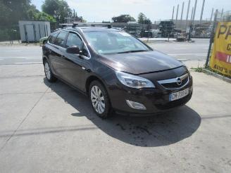 Opel Astra BREAK picture 1
