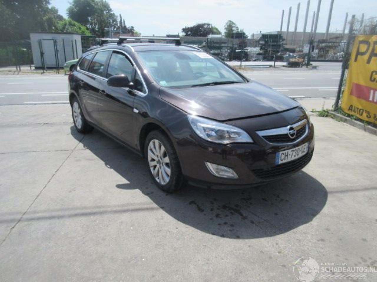 Opel Astra BREAK