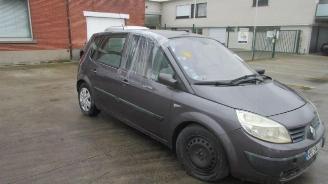 Renault Scenic  picture 2