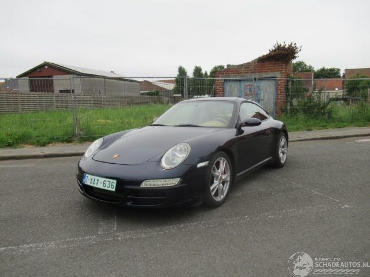 Porsche 911 CARRERA S