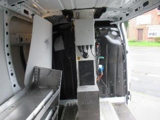 Renault Master HOOGTEWERKER picture 15
