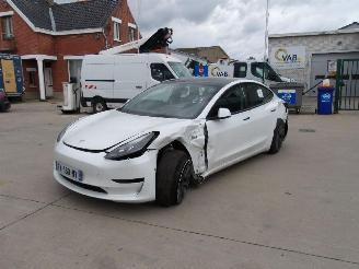 krockskadad bil auto Tesla Model 3  2021/3
