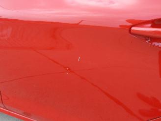 Peugeot 208  picture 12